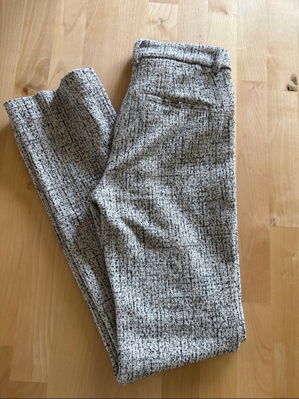 Women’s Express stretch columnist barely boot high rise 00R